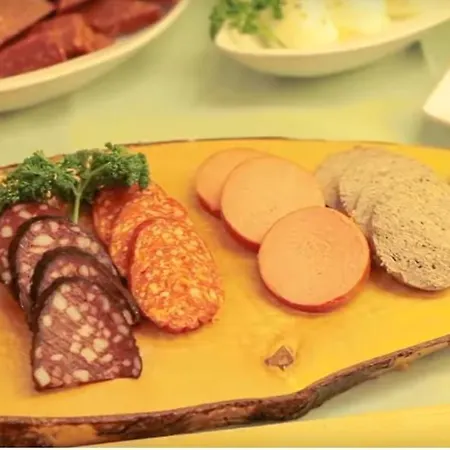 Art-hotel Am Park מלון 4*