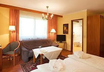 Art-hotel Am Park מלון באדנוויילר